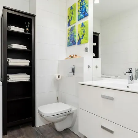 Апартаменты Kolobrzeg, Aqua Sol Polanki Park, 300 M, Schwimmbad, Fitness, Parkplatz, Terasse *